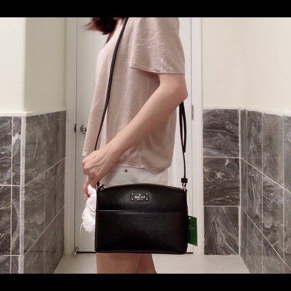 ❗️SALE❗️Kate Spade Millie Grove Street Crossbody - Picture 2 of 8